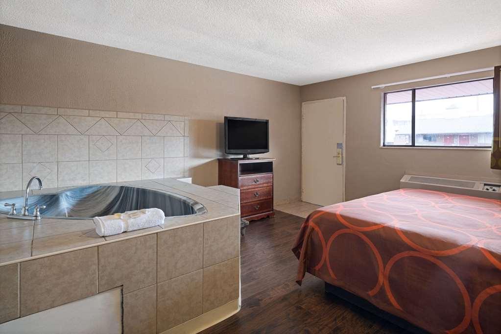 Rodeway Inn Youngstown Quarto foto